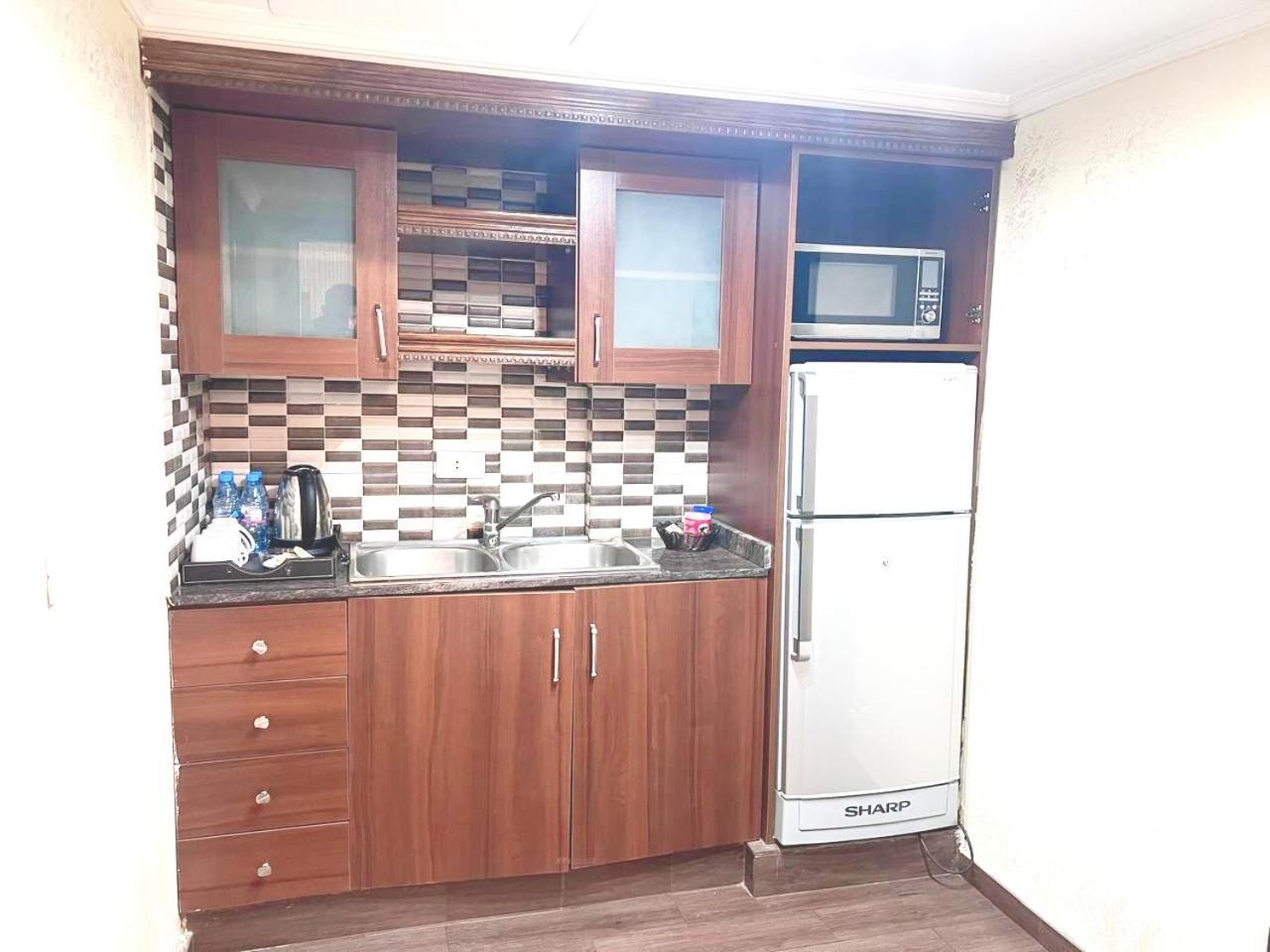 Queens Suite Hotel Bejrút Kültér fotó