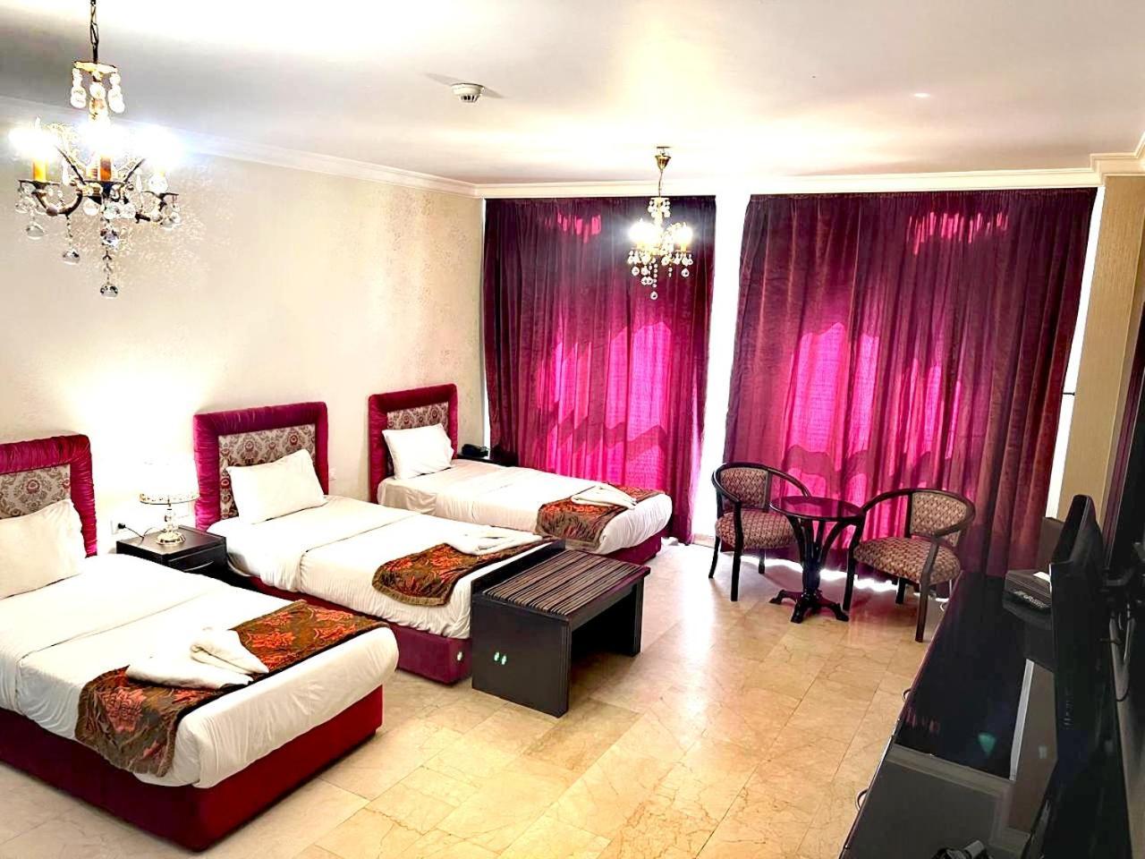 Queens Suite Hotel Bejrút Kültér fotó
