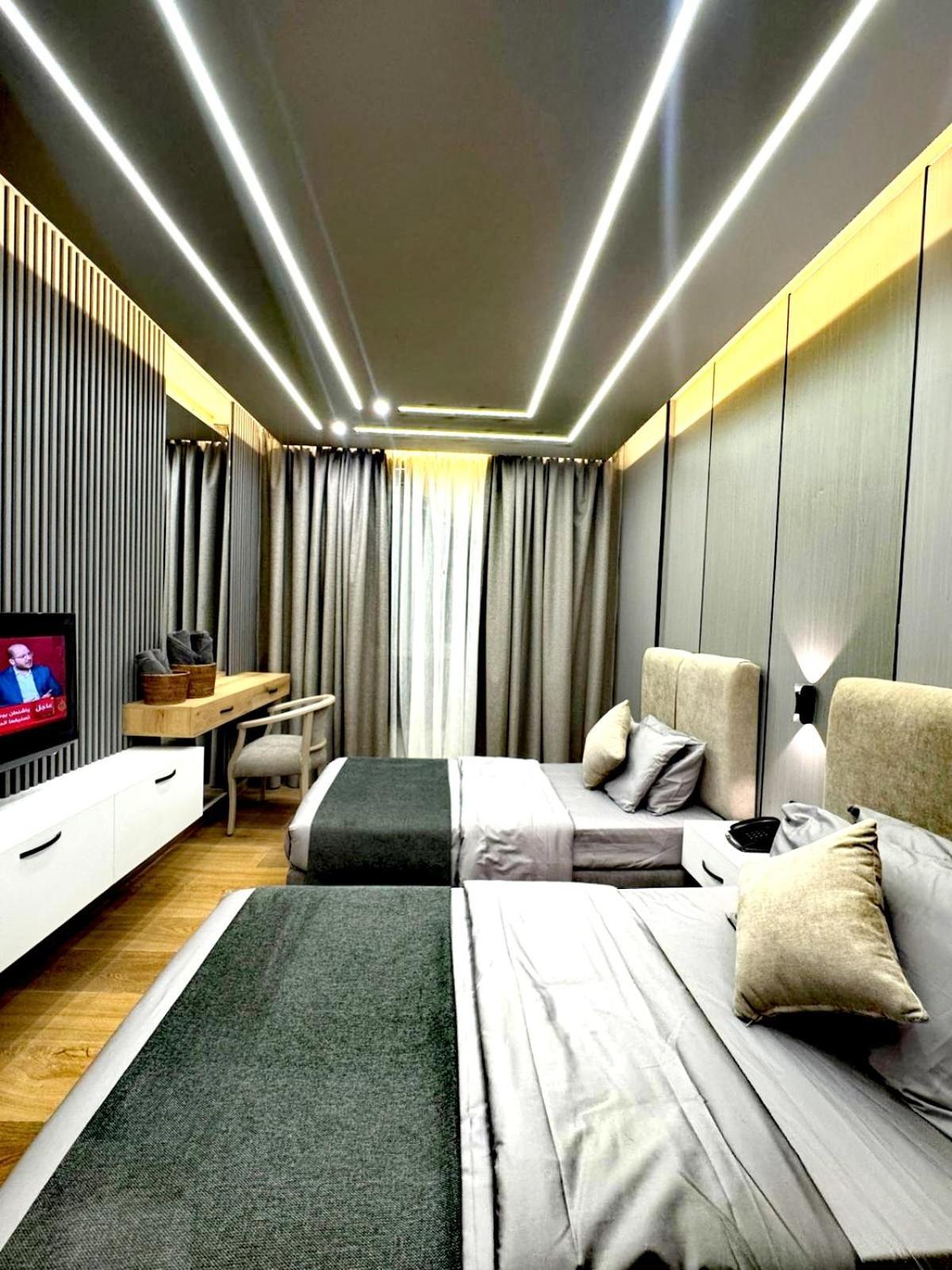 Queens Suite Hotel Bejrút Kültér fotó