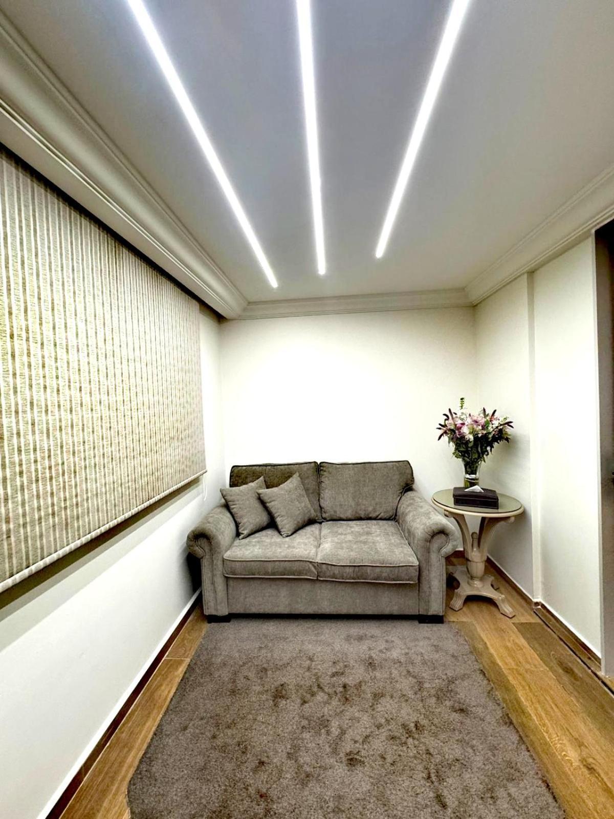 Queens Suite Hotel Bejrút Kültér fotó