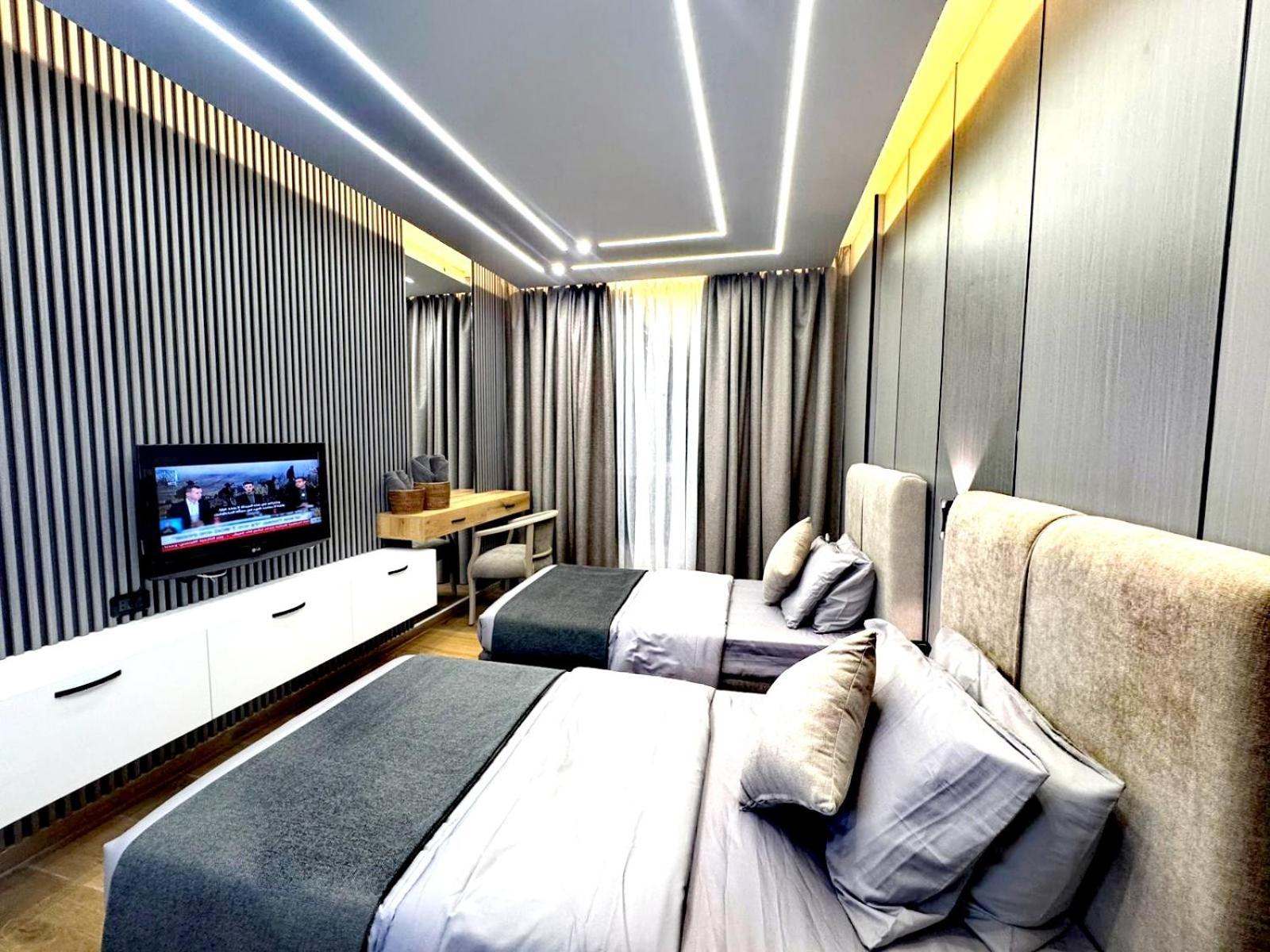 Queens Suite Hotel Bejrút Kültér fotó