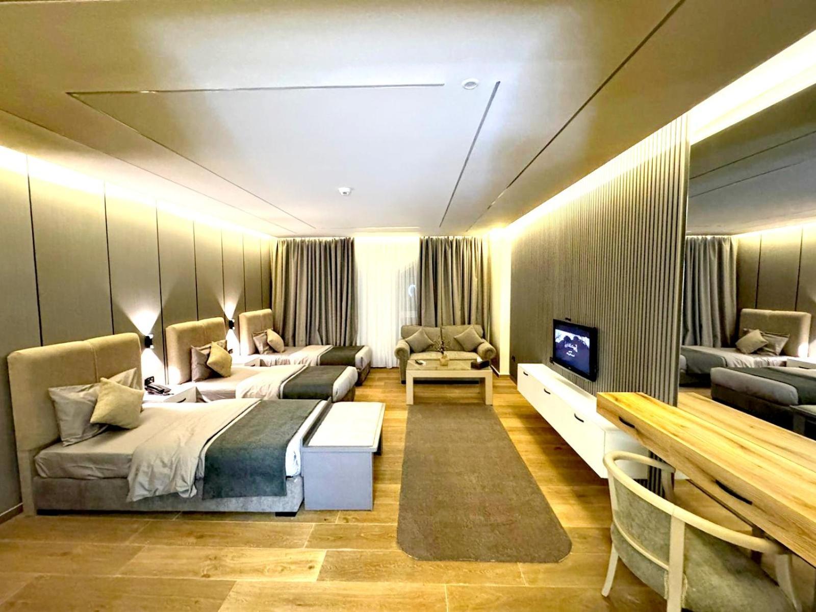 Queens Suite Hotel Bejrút Kültér fotó