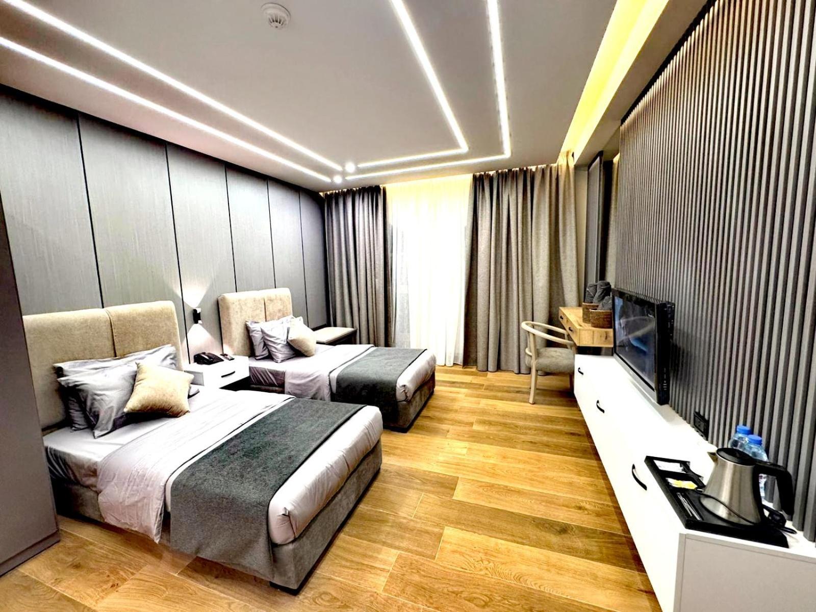 Queens Suite Hotel Bejrút Kültér fotó