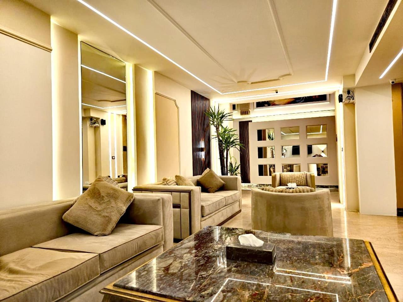 Queens Suite Hotel Bejrút Kültér fotó