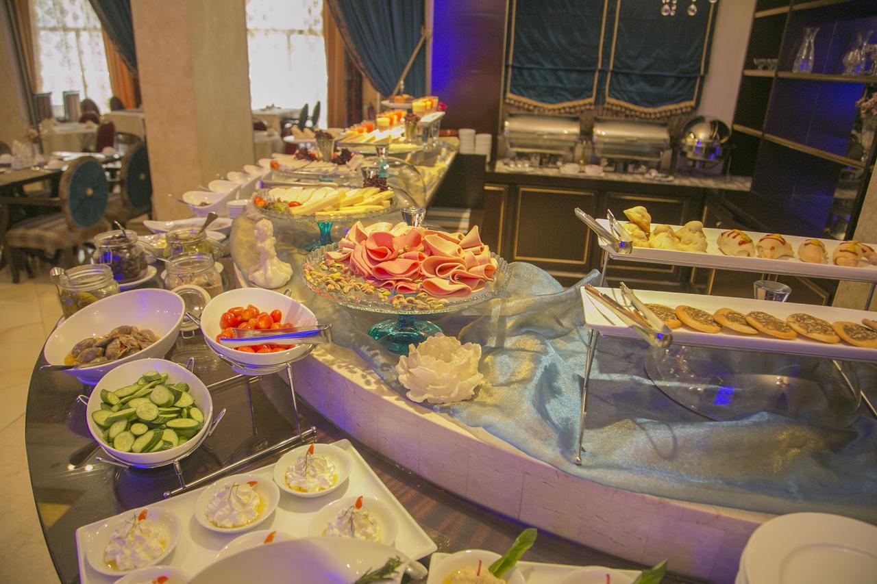 Queens Suite Hotel Bejrút Kültér fotó