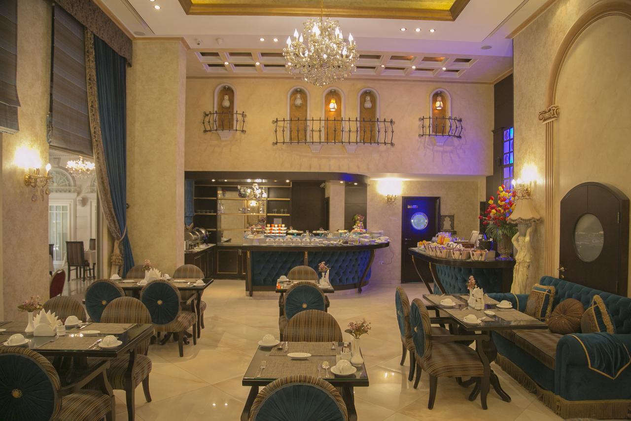Queens Suite Hotel Bejrút Kültér fotó